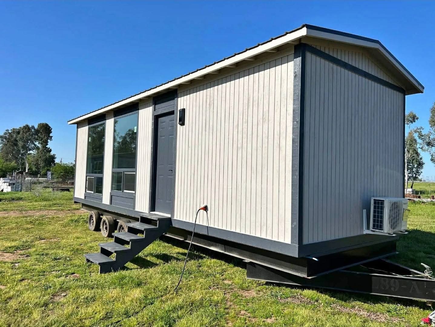 IMG_5483.jpeg Tiny Mobile Homes - Image 1