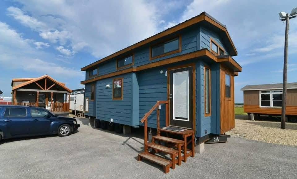 IMG_7672.jpeg Tiny Mobile homes - Image 1