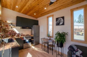 Thicket tiny house for sale - Image 11