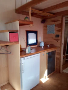 Tiny Birdy Container House - Image 4