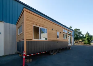 The Dove tiny house - Image 8