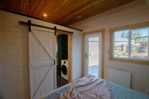 Thicket tiny house for sale - Image 2