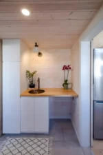 The Dove tiny house - Image 3