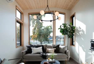 Cold-climate tiny house - Image 12