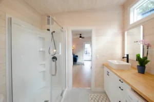 The Barred Owl Tiny House - Image 7