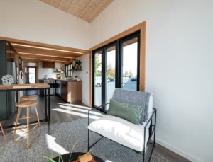 Cold-climate tiny house - Image 8
