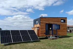 Tiny Birdy Container House - Image 8