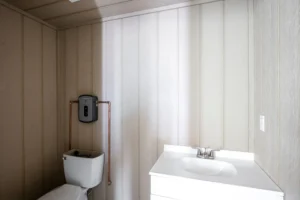 20ft Mobile Office Shipping Container with Bathroom (20STMOB) - Image 5